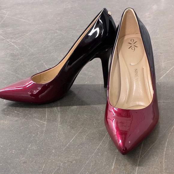 Nine West Patent Leather Colorblock Heel (Rose to Black fade) - Picture 2 of 7